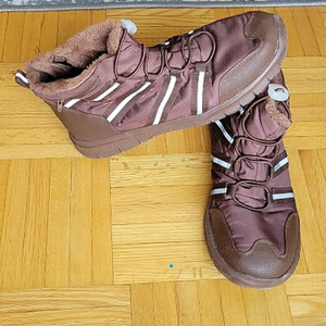 Tony Little Cheeks Hiker Boots womens US 8.5